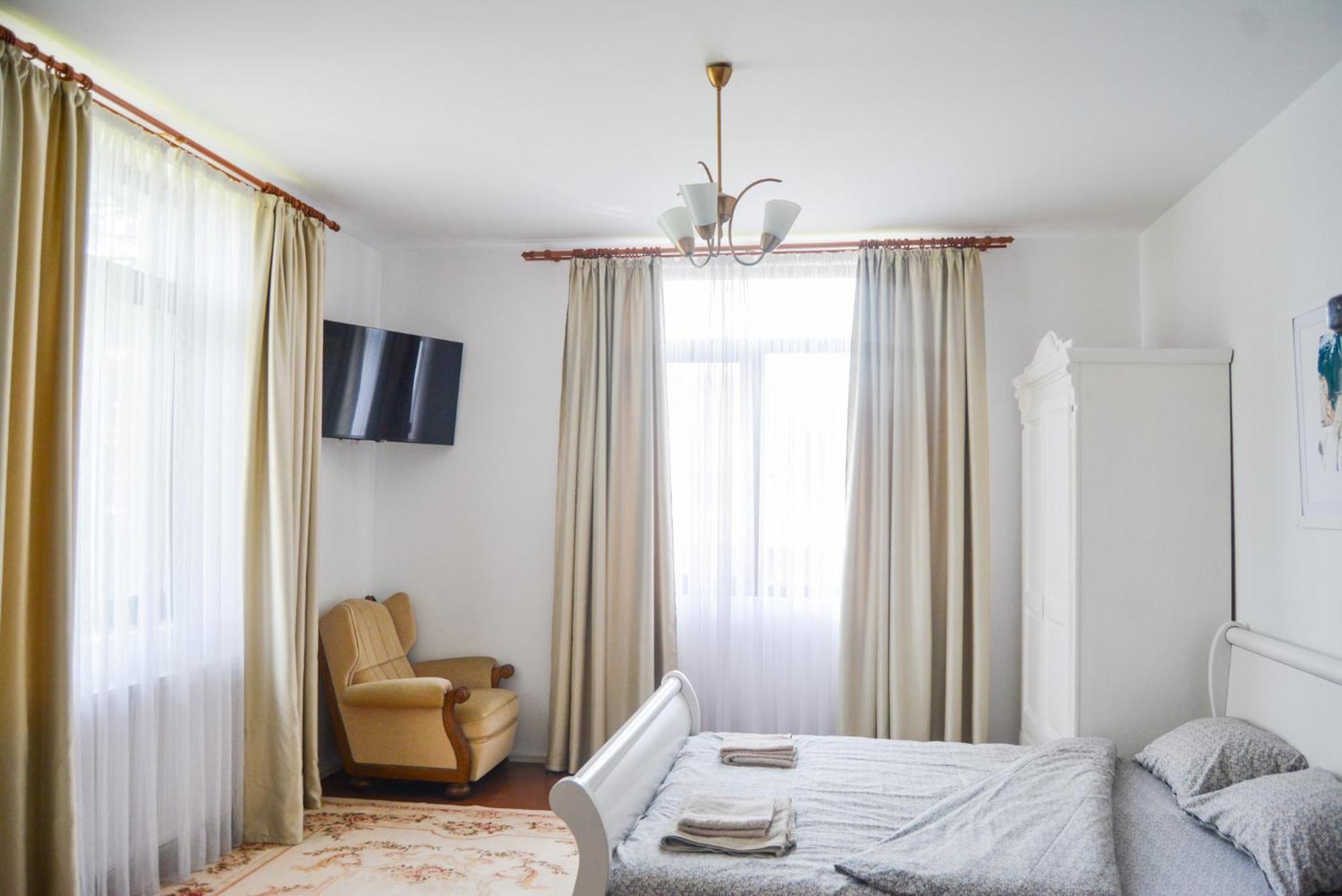 Vila Casa Humulesti, Fii Vecinul Lui Ion Creanga Targu Neamt Exteriér fotografie